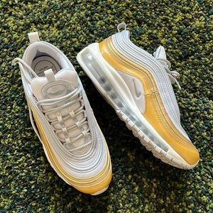 Women’s Air Max 97 Vast Grey Metallic Gold & Silver